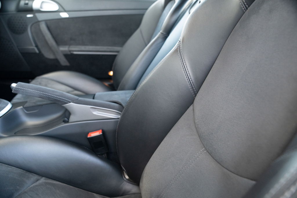 Porsche 997.2 Carrera GTS