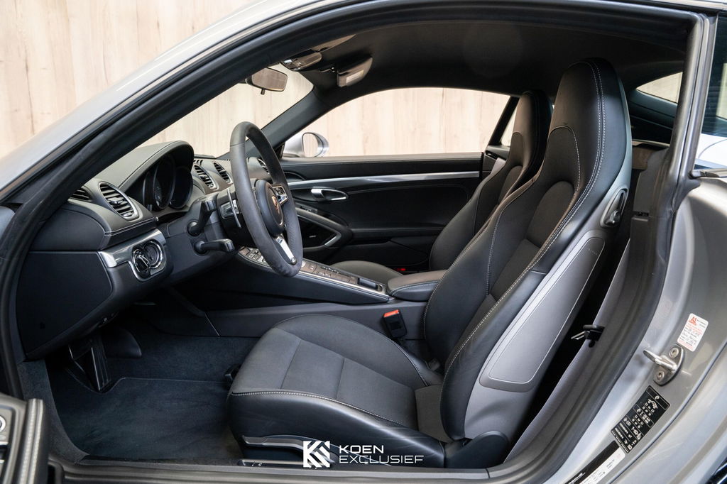 Porsche 718 Cayman S
