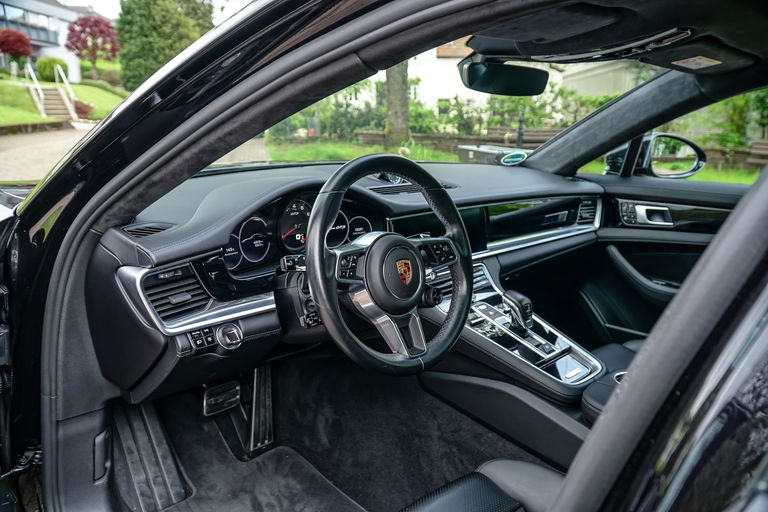 Porsche Panamera GTS