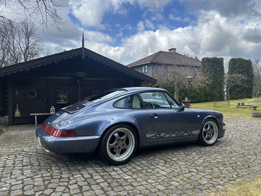 Porsche 964 Carrera 4