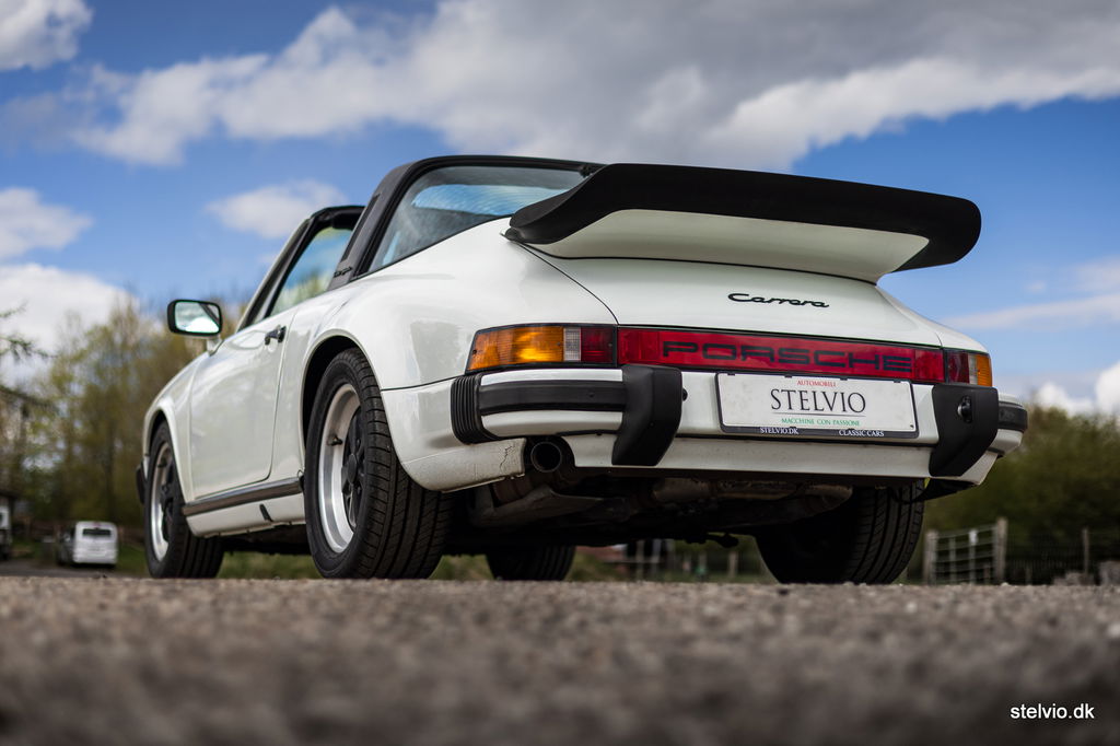 Porsche 911 Carrera 3.2