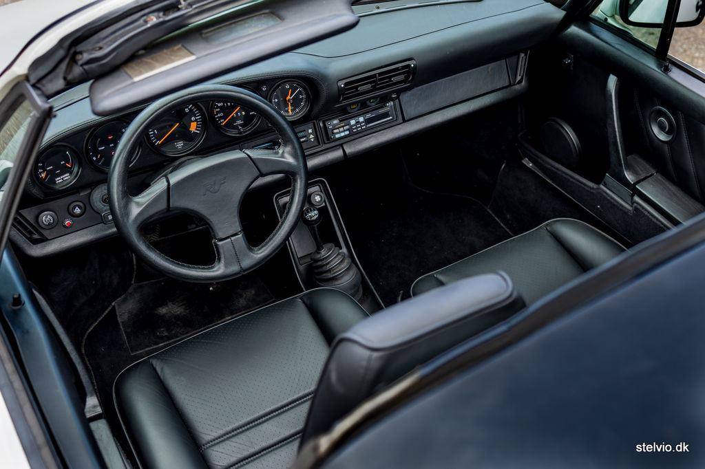 Porsche 911 Carrera 3.2