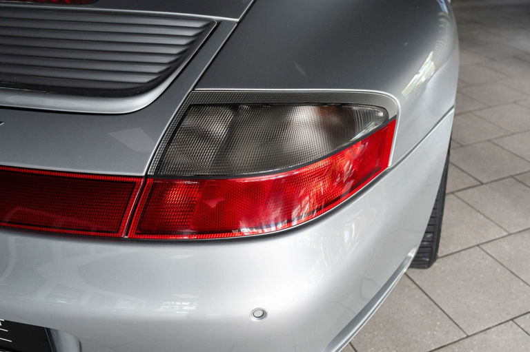 Porsche 996 Carrera 4S