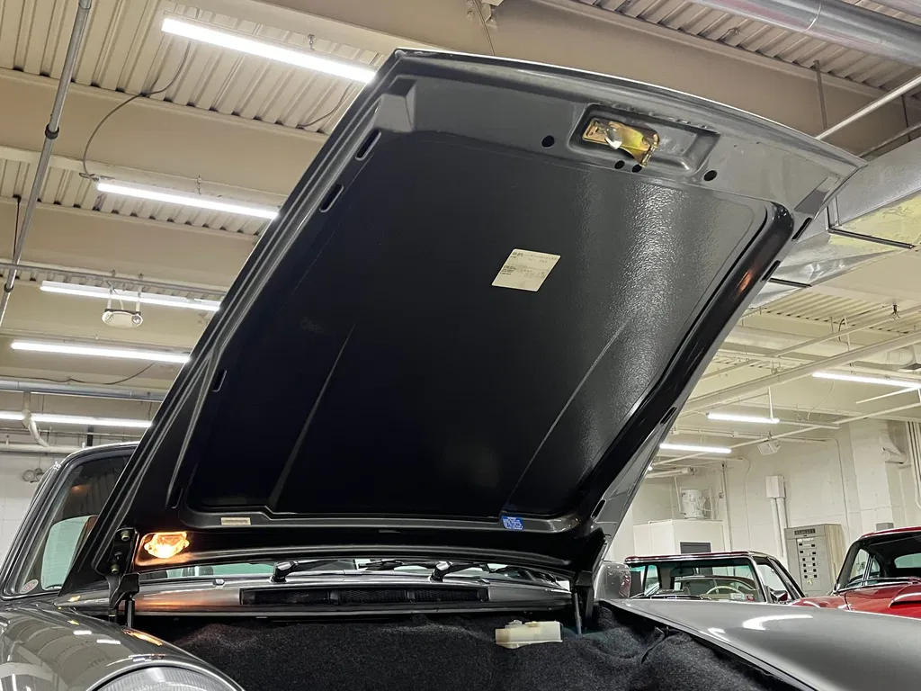 Porsche 911 Carrera 3.2 (US)