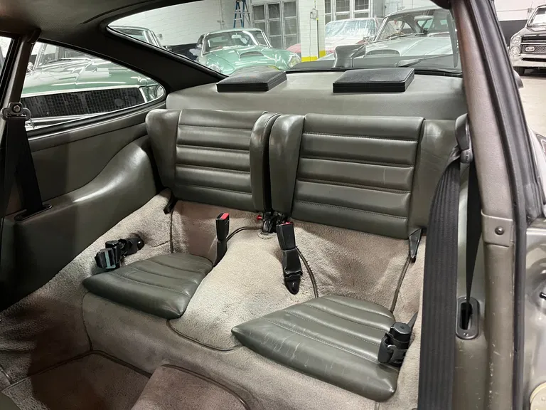 Porsche 911 Carrera 3.2 (US)