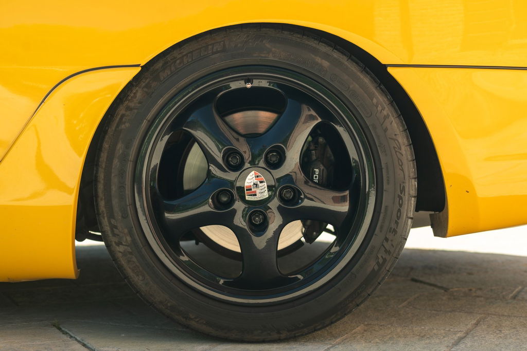 Porsche 968 Club Sport