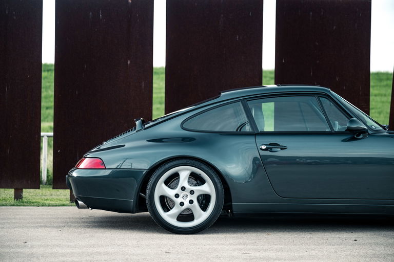 Porsche 993 Carrera