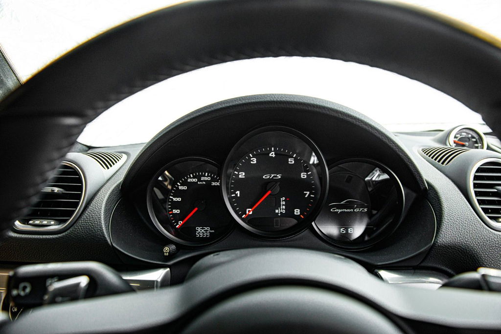 Porsche 718 Cayman GTS