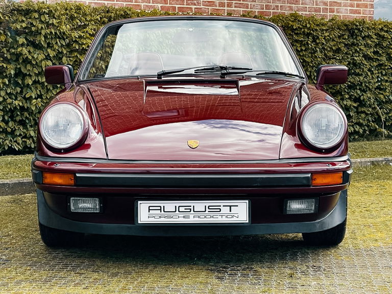 Porsche 911 Carrera 3.2