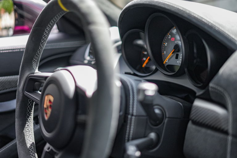 Porsche 718 Cayman GT4 RS