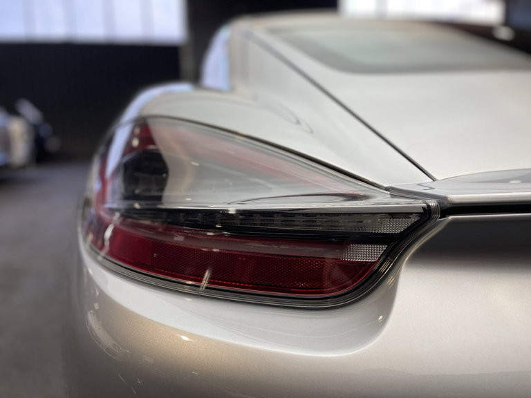 Porsche 981 Cayman GTS