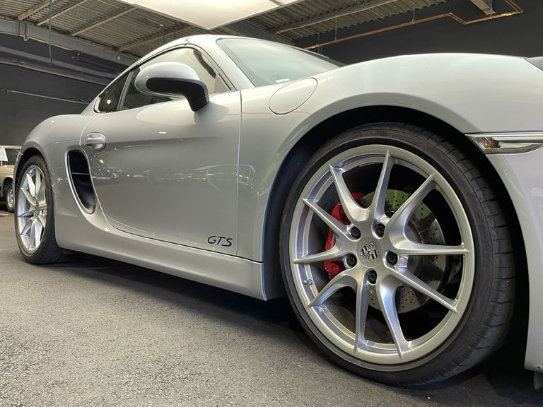 Porsche 981 Cayman GTS