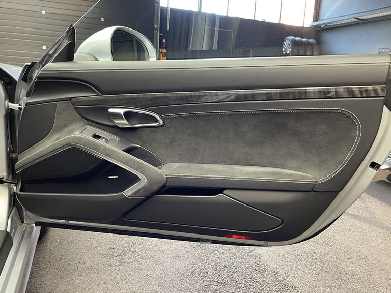 Porsche 981 Cayman GTS