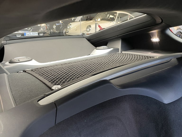 Porsche 981 Cayman GTS