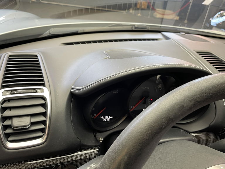 Porsche 981 Cayman GTS