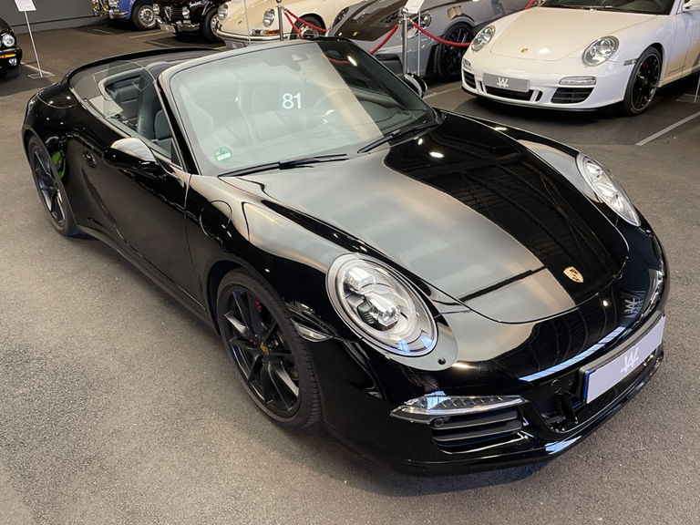 Porsche 991 Carrera GTS