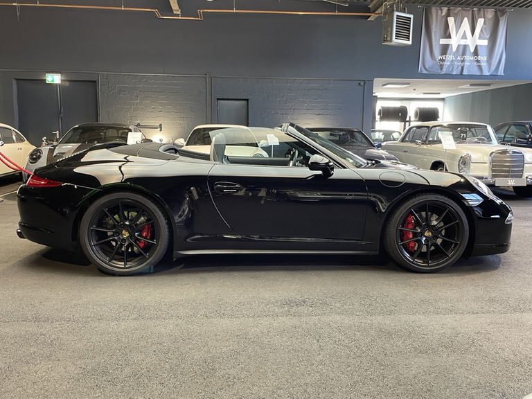 Porsche 991 Carrera GTS