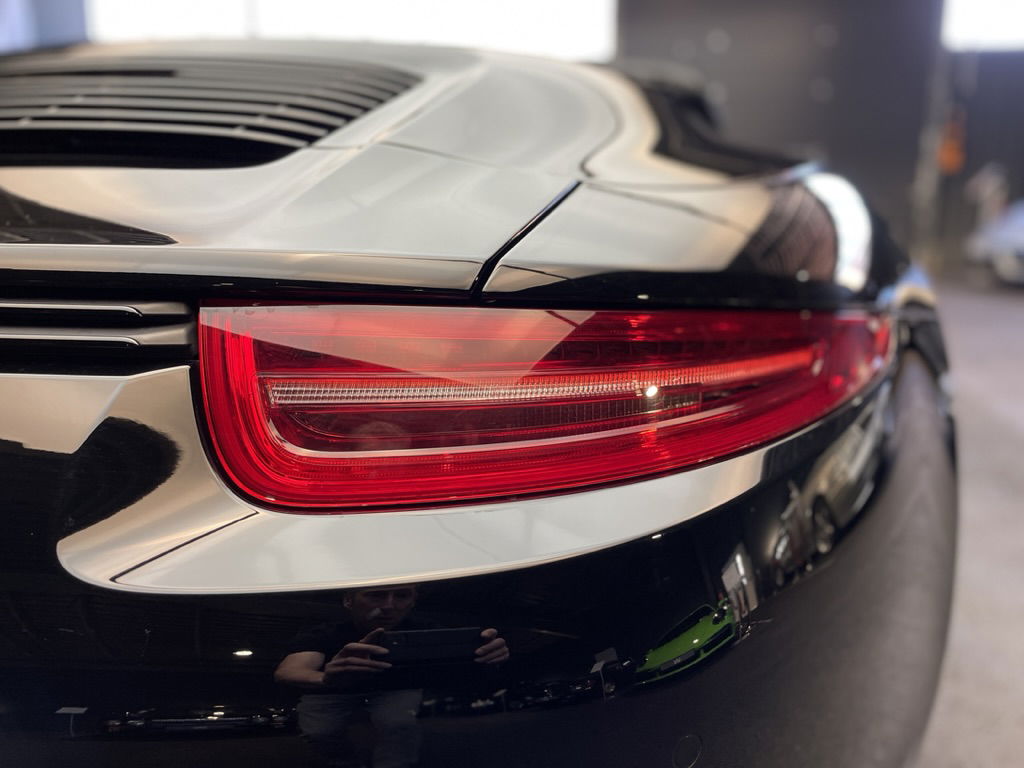 Porsche 991 Carrera GTS