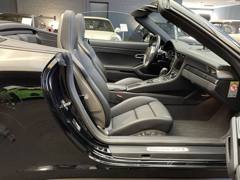 Porsche 991 Carrera GTS