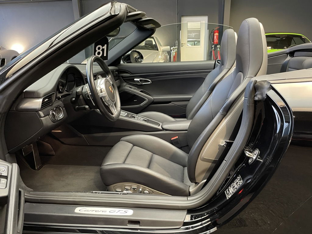 Porsche 991 Carrera GTS