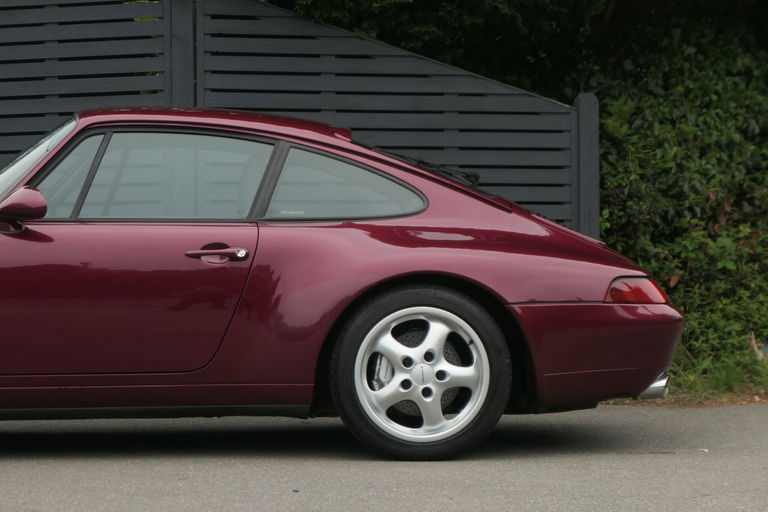 Porsche 993 Carrera 4