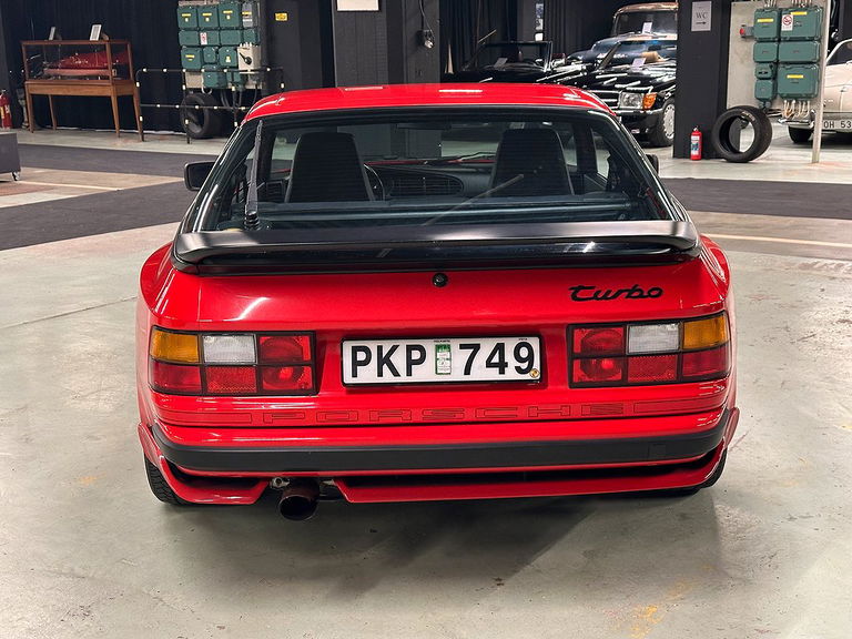 Porsche 944 Turbo Coupé