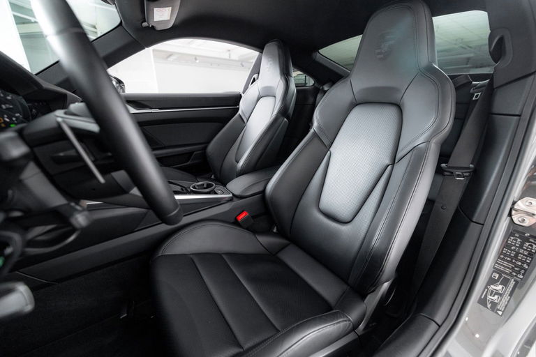 Porsche 992 Carrera S