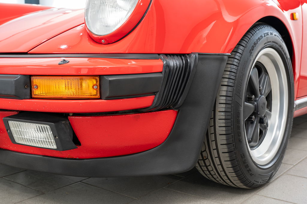 Porsche 911 Turbo 3.3