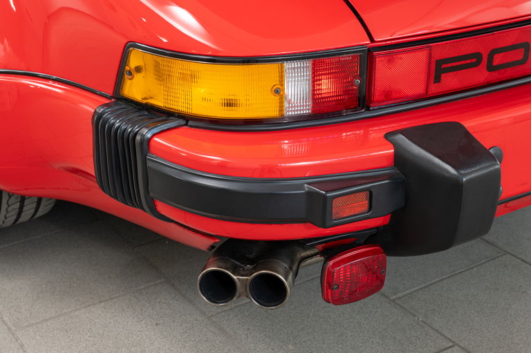 Porsche 911 Turbo 3.3