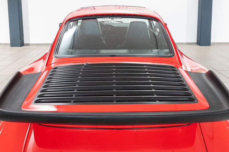 Porsche 911 Turbo 3.3