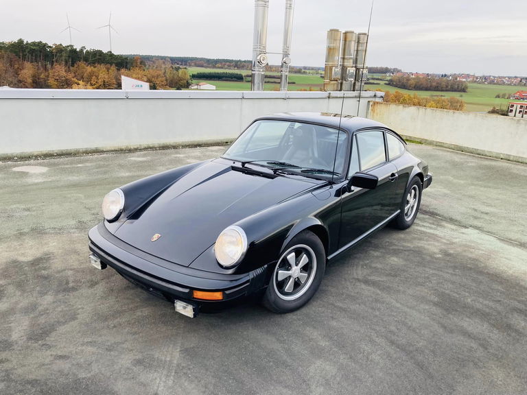Porsche 911 Carrera 3.2