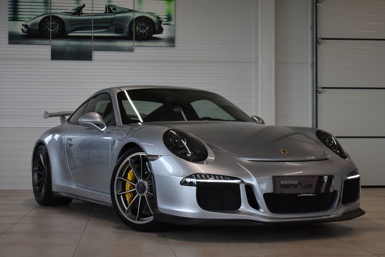 Porsche 992 Carrera S