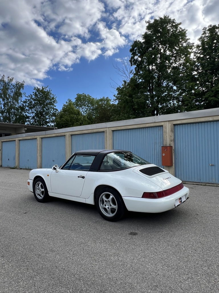 Porsche 964 Carrera 2