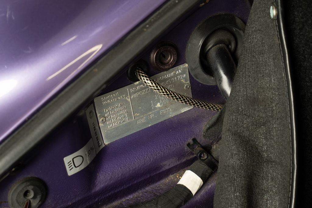 Porsche 964 Carrera 4