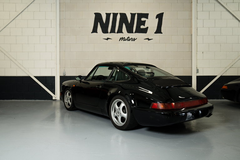 Porsche 964 Carrera 4