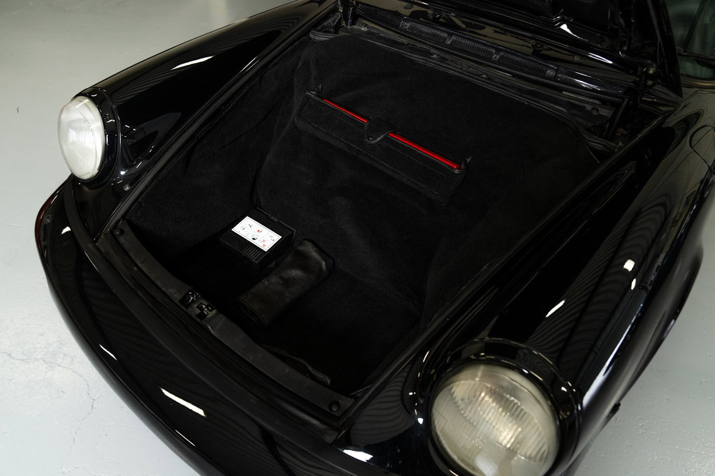 Porsche 964 Carrera 4