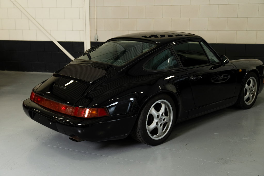 Porsche 964 Carrera 4