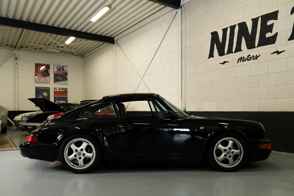 Porsche 964 Carrera 4