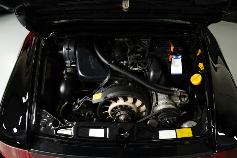 Porsche 964 Carrera 4
