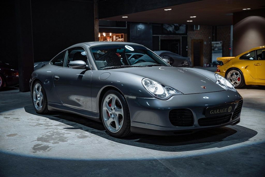 Porsche 996 Carrera 4S