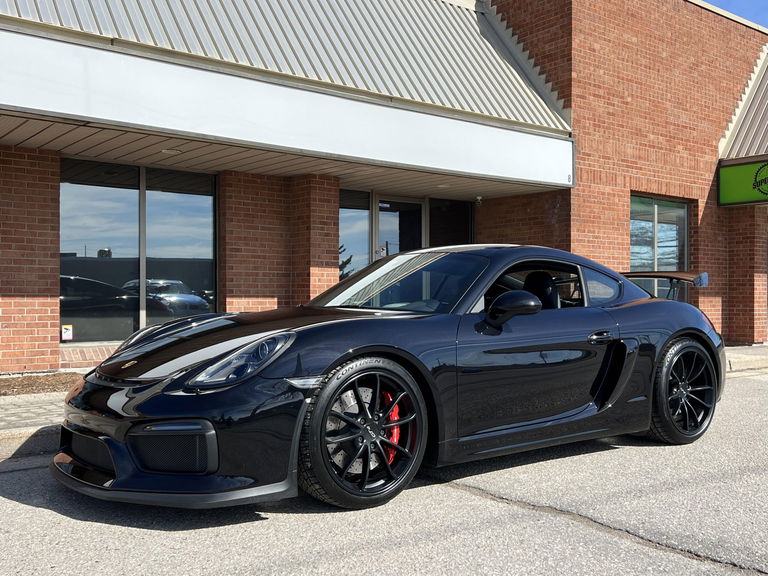 Porsche 981 Cayman GT4