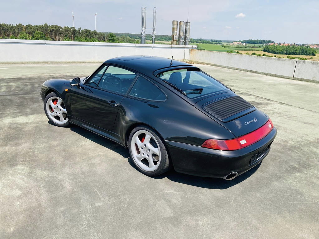 Porsche 993 Carrera 4S