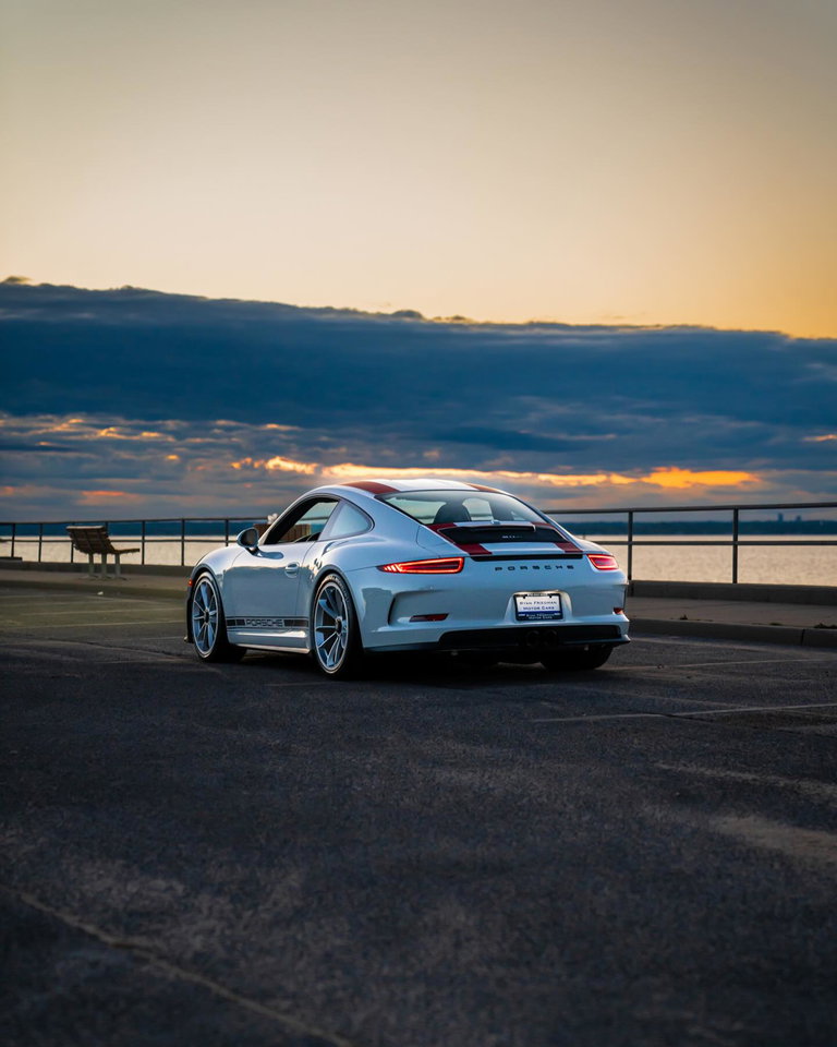 Porsche 911 R