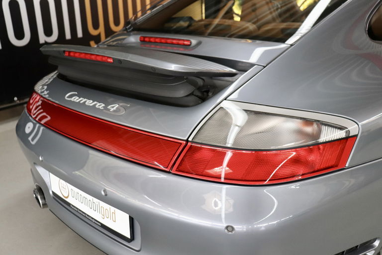 Porsche 996 Carrera 4S