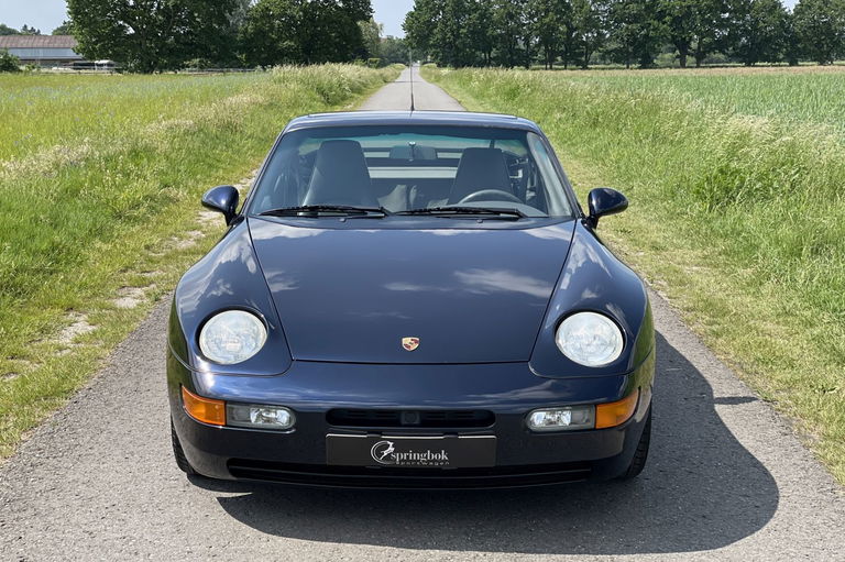 Porsche 968