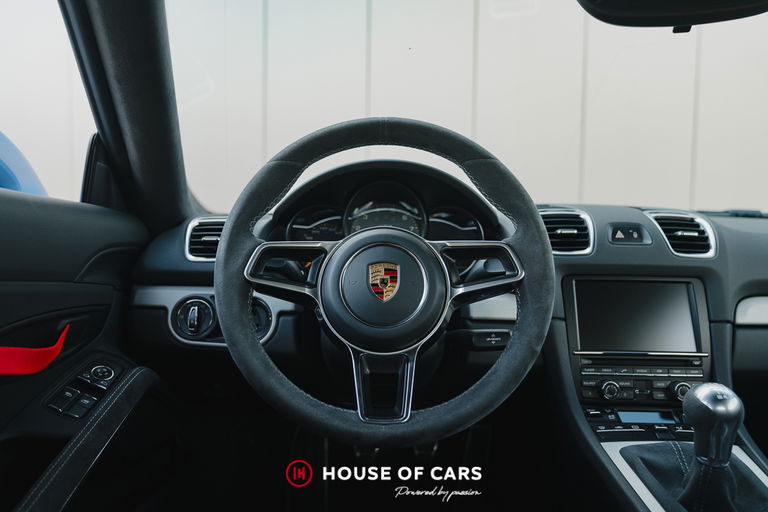 Porsche 981 Cayman GT4