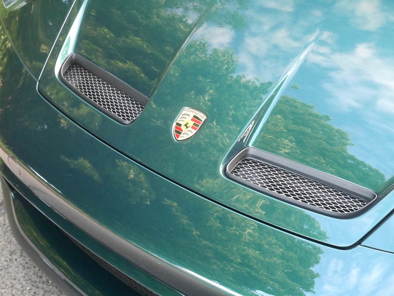 Porsche 992 GT3 Touring