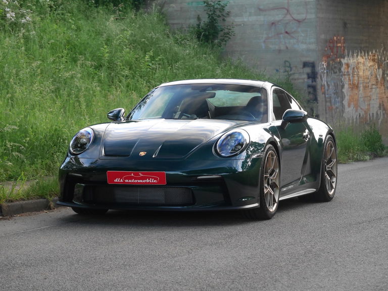 Porsche 992 GT3 Touring