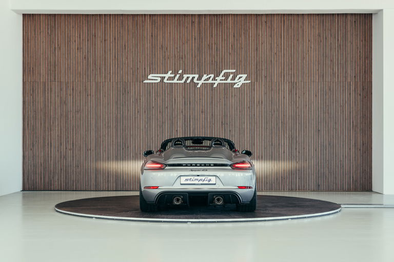 Porsche 718 Spyder RS