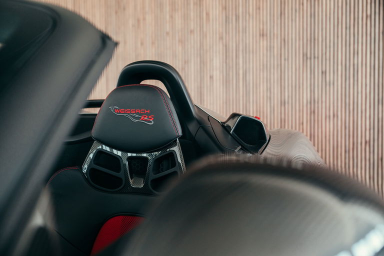 Porsche 718 Spyder RS